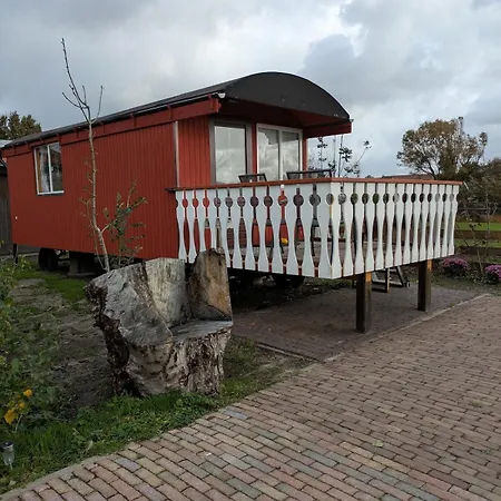 Shepherd's Hut Het Schoehuijs Sint Maartensbrug