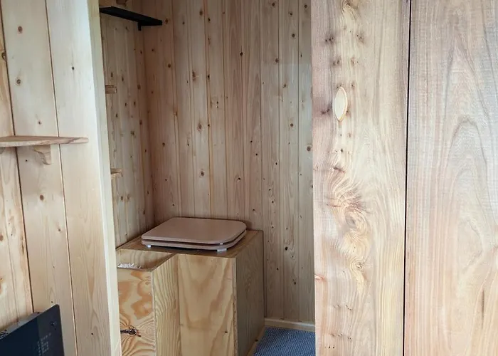 Herdershut 'het Schoehuis', Vlakbij Zee דירה