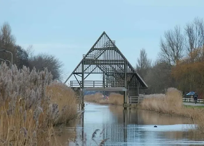Herdershut 'het Schoehuis', Vlakbij Zee *